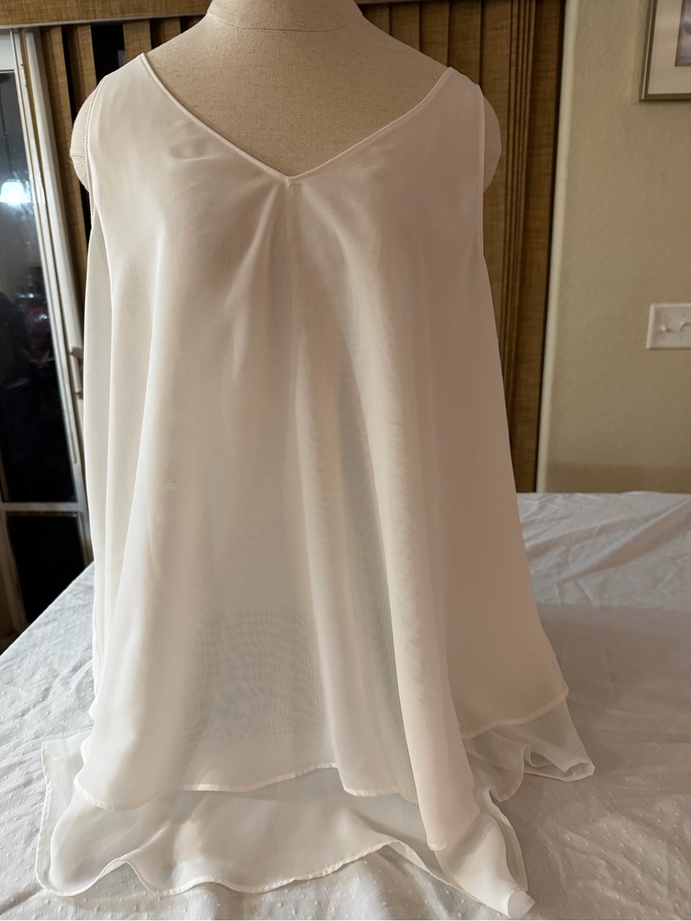 Lane Bryant Ivory Layered Chiffon V-Neck Tank
